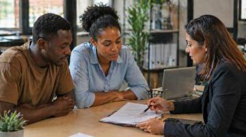 是否需要劳动合同才能申请特别正规化？